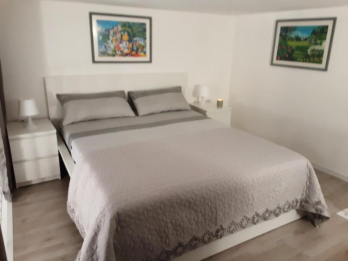 Civico 70 Apartment กอนแวร์ซาโน ภายนอก รูปภาพ