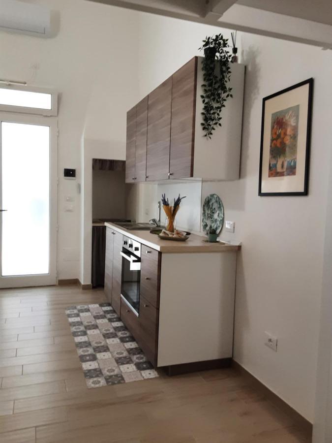 Civico 70 Apartment กอนแวร์ซาโน ภายนอก รูปภาพ