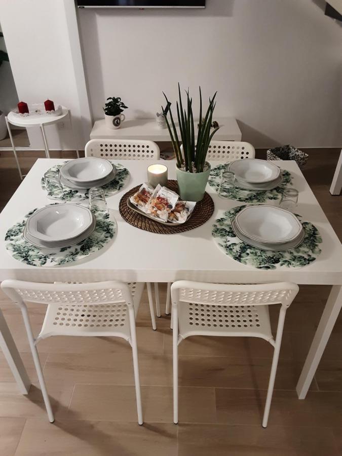 Civico 70 Apartment กอนแวร์ซาโน ภายนอก รูปภาพ